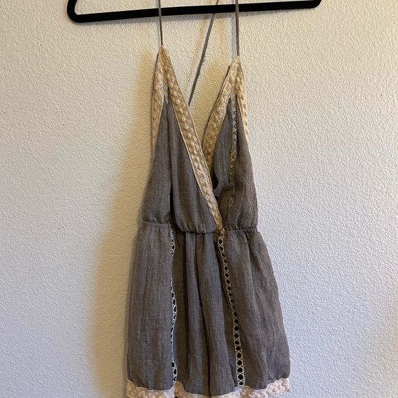 Romper - Picture 1 of 2